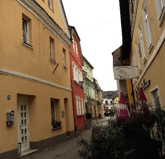 Der Standort im Bezirk Melk in Marbach an der Donau. Raumenergetik und Raumharmonie.